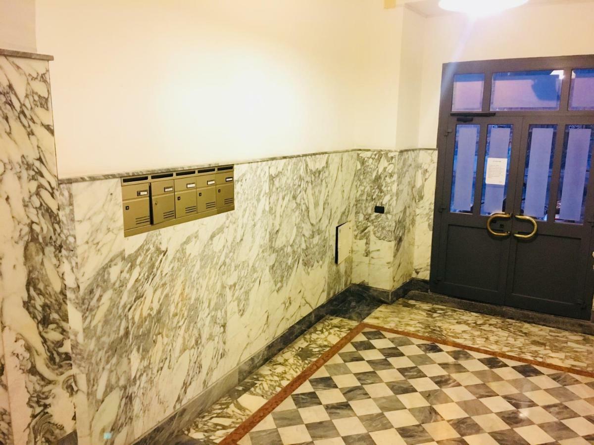 Grande Archivio Napoli 22 Hotel Exterior photo